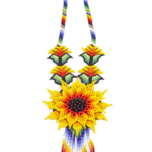 Collar artesanal en mostacilla diseño girasol multicolor hecho a mano