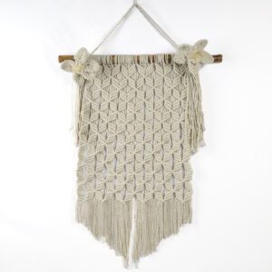 Tapiz Decorativo Artesanal en Macramé